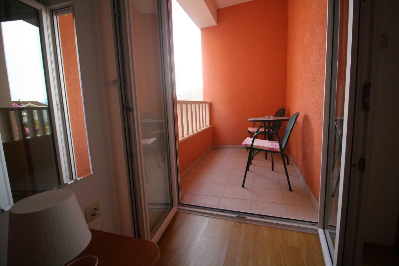 Apartments Knezovic 그라다츠 외부 사진