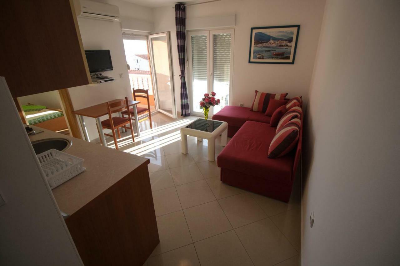 Apartments Knezovic 그라다츠 외부 사진