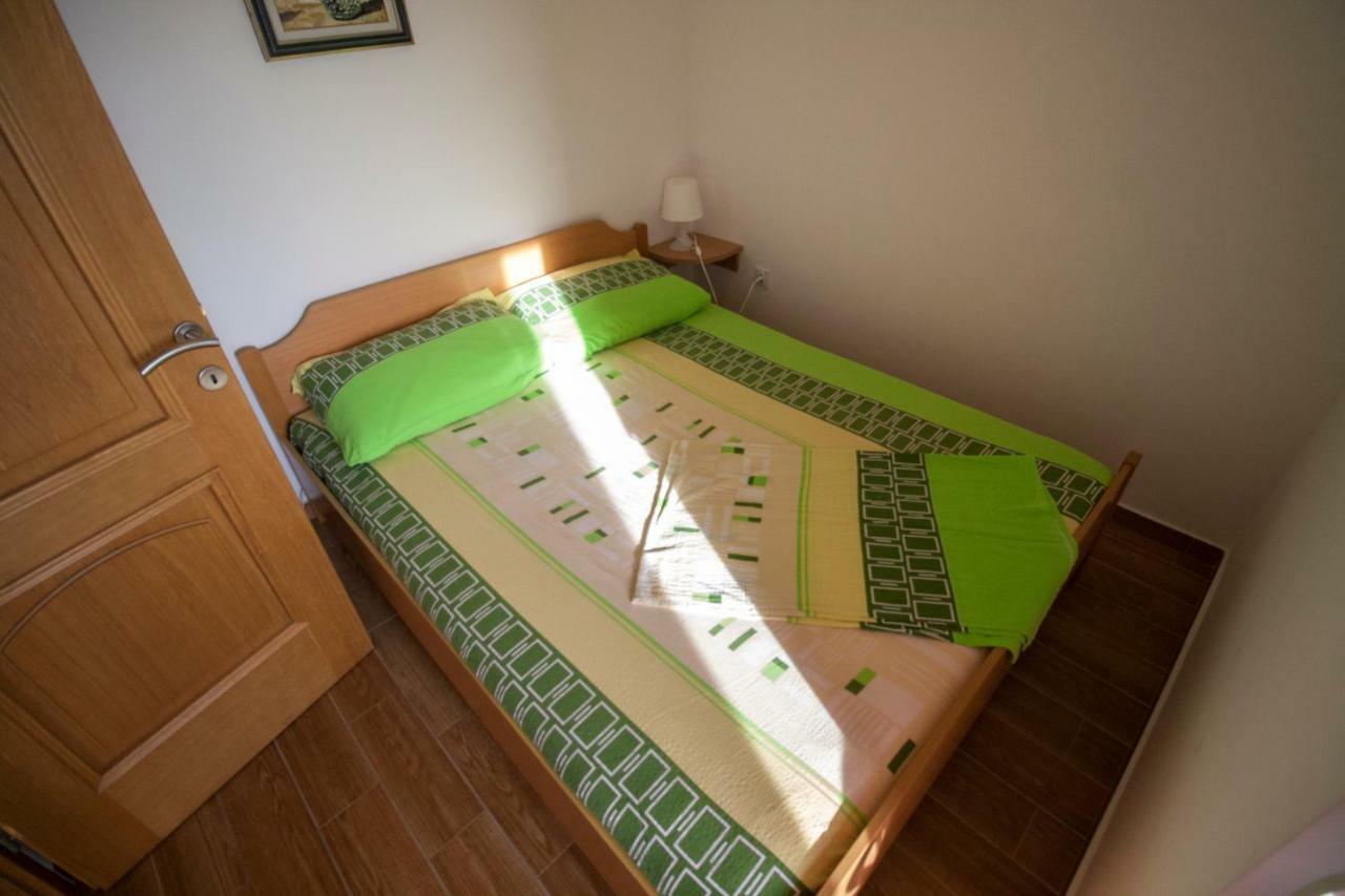 Apartments Knezovic 그라다츠 외부 사진